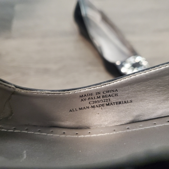 Adrienne Vittadini Wedge Shoes - Picture 5 of 7